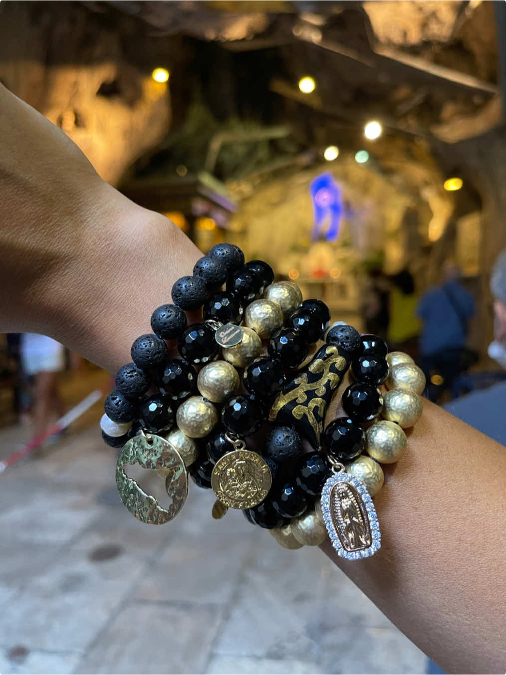 Honoring Santa Rosalia 🕊✨ Our charm keeps her blessings close. 💛  #SantaRosalia #SicilianTradition #charm #italy #jewelry 