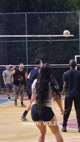 minha cabeça durante uma partida de vôlei após os vídeos do Ricardinho  cupom Growth suplementos: VOLEI  #volei 