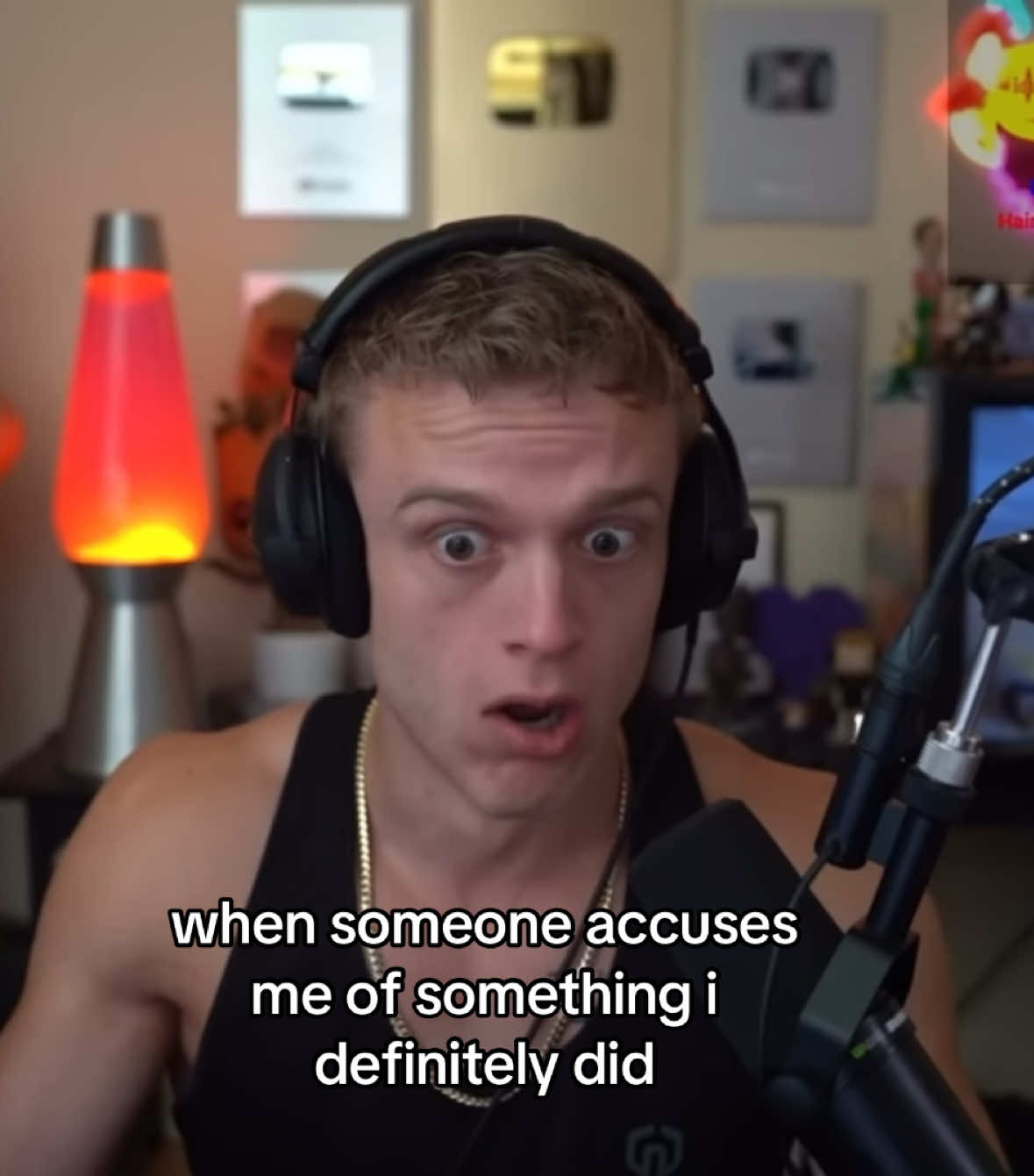 like whatttt i didn’t do that? || #joebartolozzi #joebart #joefartolozzi #relateable #foryou 