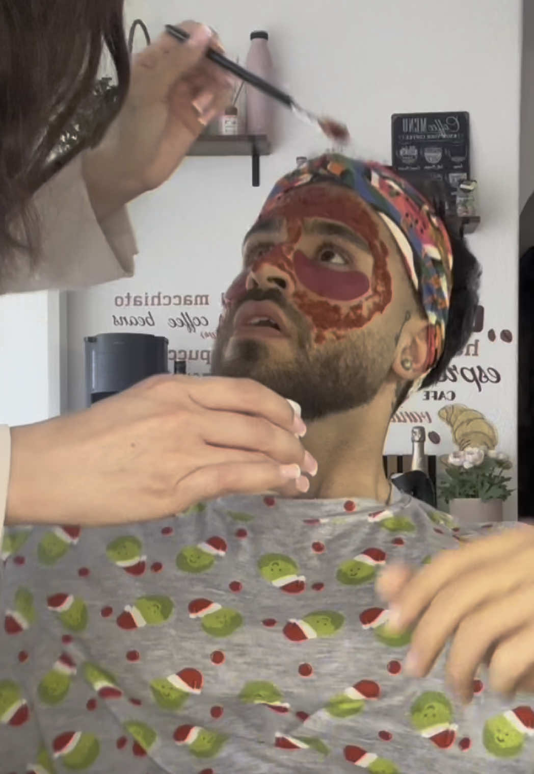 Sein Gesichtsausdruck😳😂 #boyfriendreaction #period #fyp #couplescontent #canmelina 