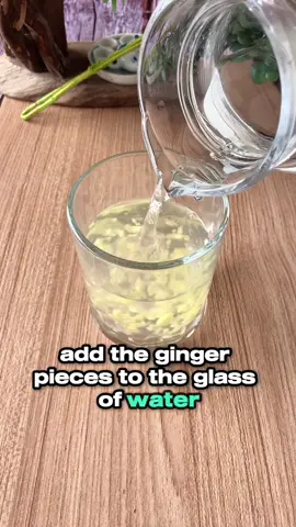 Quit smoking with this simple homemade natural remedy. #naturalremedies #naturalremedy #homeremedies #Recipe #recipes #ginger #bakingsoda #smoke #quitsmoking #drink #fyp #foryou 