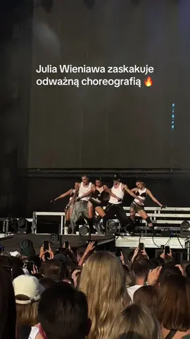 [zaproszenie] Ale dała show! 👀 @Julia Wieniawa @BitterSweet Music Festival  #bittersweetfestival #juliawieniawa #koncert #muzyka #dlaciebie 