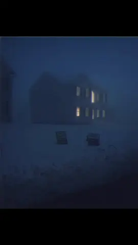 To be forgotten.                #liminal #nostalgia #dreamcore #liminalcore #liminalspace 