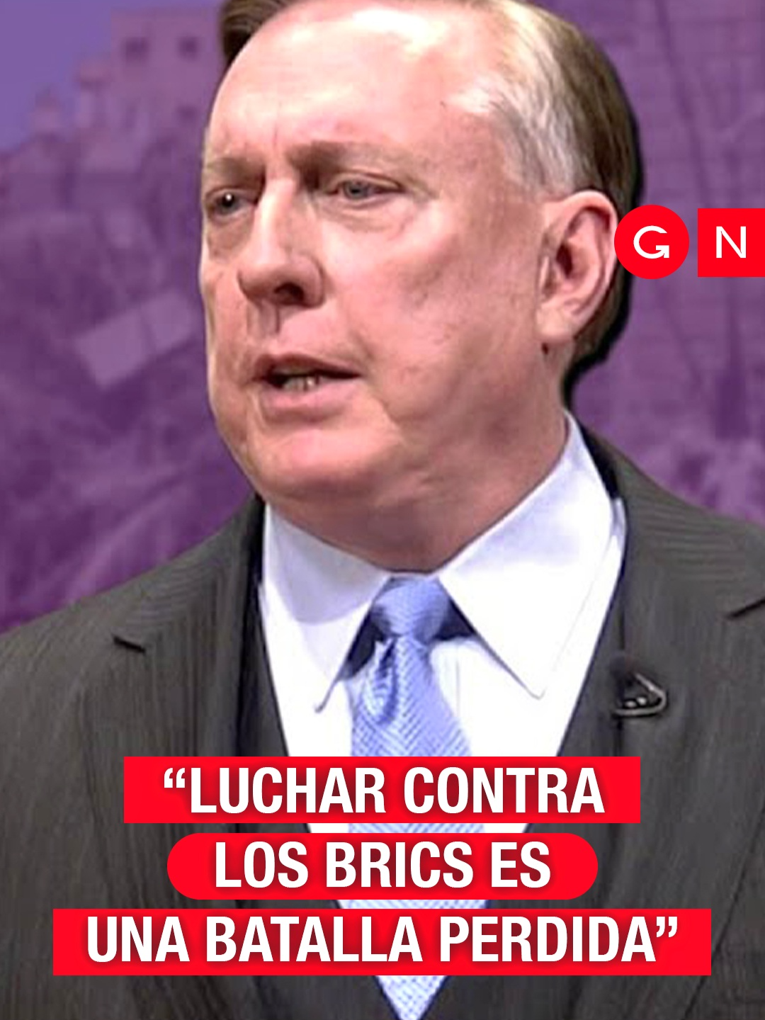 Coronel en retiro de EE.UU.: resistirse a los BRICS es inútil  El coronel estadounidense retirado Douglas Macgregor ofrece su visión sobre los BRICS, sosteniendo que resistirse a ellos es una lucha fútil y meditando sobre las repercusiones de las decisiones del pasado de EE.UU.. #brics #coronel #militar #eeuu #usa #trump #economia #brazil #negocios #tariffs #aranceles #surglobal