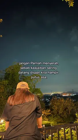Bermimpilah besar! Berjuanglah lebih keras❤️☘️