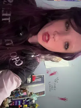 nose piercing with little#makeup #wlw #fyp #fypシ゚viral 