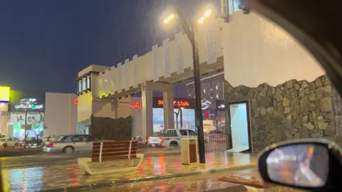 محايل 🩶✨. #محايل #اكسبلورexplore #عسير #مطر 