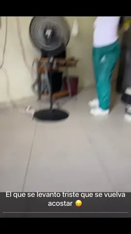 🥳