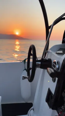 Coucher de soleil 🌅#bejaia #الشعب_الصيني_ماله_حل😂😂 #fyp #été #algeria 