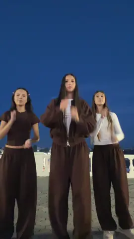 арт на штаны: 346838003 #тренды #тренды #танцы 