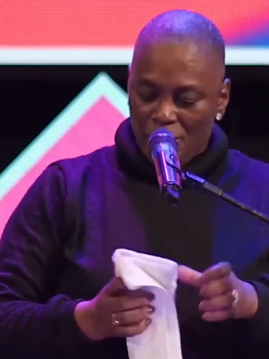 O tratamento dentro do casamento! #sandraalves #ministério #jesus #igreja #deus #palavradedeus #biblia #evangelho #pregação #pastorasandraalves #sandraalvestestemunho #sandraalvespregação #palavra