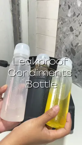 #bottles #condimentsbottle #condimentsorganizer #plasticbottle #leakproof 
