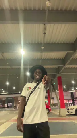 😂😂 #pourtoii #Locco #newmusic 