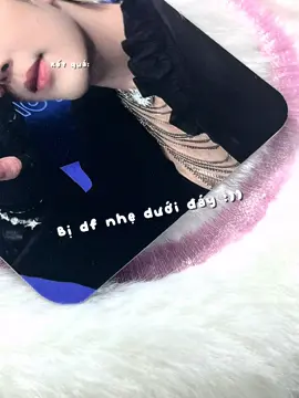 Fucker Ey ey yeah yeah Ối zồi ôi ối zồi ôi Trình là gì mà là trình ai chấm Anh chỉ biết làm ba mẹ tự hào Xây căn nhà thật to ở một mình hai tấm Ối zồi ôi ối zồi ôi Cứ lên mạng phán xét tưởng là mình oai lắm Nhìn vào sự nghiệp anh thèm chảy nước miếng Giống mấy thằng biến thái nó đang rình ai tắm Mua bao nhiêu căn nhà (đếm được đếm được) Năm bao nhiêu show (đếm được đếm được) Bao nhiêu bài hit (đếm được đếm được) Bao nhiêu trong bank (đếm được đếm được) Mua bao nhiêu căn nhà (đếm được đếm được) Năm bao nhiêu show (đếm được đếm được) Bao nhiêu là cúp (đếm được đếm được) Có bao nhiêu fan (không đếm được không đếm được) Hú lần đầu tiên mà nhạc anh được hit Tụi nó nói là do anh may mắn (okey) Rồi anh hit thêm lần thứ hai Thằng này không đẹp trai thì cút Khi anh hit thêm một lần nữa có ai thấy nó ngang ngang Ý kiến riêng không hay lắm Hit lần bốn rồi lại hit tới lần năm Á á á á con chó này được push Rapper không trình đẹp trai cũng đã quen rồi Rapper làm hề gameshow cũng đã quen rồi Nhạc anh khi xưa OG cũng đã khen rồi Top trending ừ thì đâu có giá trị cho tới khi có cái tên mày trong đó Khoe hoài mà tưởng là top năm luôn không đó Bốn năm trước đâu ai tin anh sẽ tìm được chỗ đứng Bốn năm sau anh lại làm nó khó chịu với cái chỗ mà anh đang ngồi Hay anh phải ngưng làm nhạc tình Chuyển qua làm nhạc mai thuý bật cho mấy thằng nhõi nghiến Làm cap rap nói về cuộc sống giang hồ Số tiền mà anh nhận được sau khi buôn về mỗi chuyến Nhạc viral mà nó nói không kỹ năng Mấy thằng ngu ngốc ơi làm ơn đi ra khỏi giếng Nếu mà nói idol của mày không cần viral Vậy đi thi làm gì nếu không vì sự nổi tiếng Yah miệng mở ra nói toàn là điêu anh cứ tưởng nó là chiến thần chốt sale (chốt sale) Anh làm nhạc có nội dung và sâu sắc đứng ở trên sân khấu mà khán giả họ khóc theo (khóc theo) Nói lyrics của anh viết vô nghĩa hay cái não lâu ngày không xài nó mốc meo Bình luận thật sự có đầu óc Nhưng mà óc này là óc heo #rhycap #rhyder #captainboy #xuhuongtiktok #fyp 