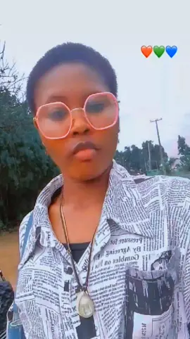 this short girl eh😩