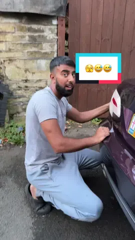 Lucky we got one sensible one 😂 To save Tommy 30d @Dawood #e93  