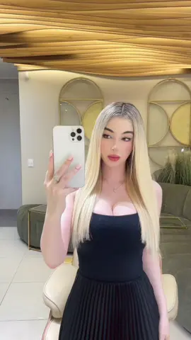 Rubia gracias a la mejor @Samantha Ochoa Salón 💇🏼‍♀️