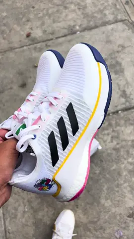 Adidas crazy light low 🔥🔥🔥 #shoes #ciudadguayana #ciudadbolivar #caracas #barquisimeto 