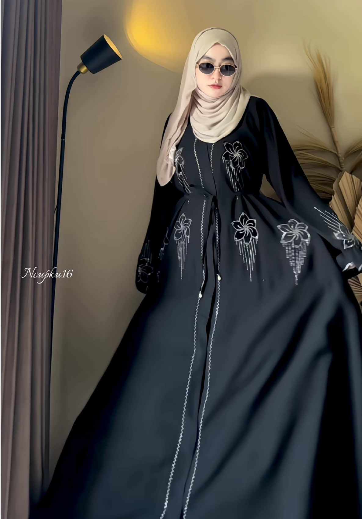Abaya zakia warna hitam 😍 #abaya #abayastyle #abayamesir #abayahitam 