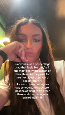 surely i can’t be the only one… right 🥴 #postgrad #awkward #fyp #foryoupage