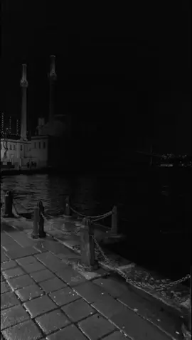 ،،                            كـــوني حـــرة ❤ ولآ تتردي في قول ودآعآ حـين تشـعرين آن آلمـكآن لآ ينآسـبــك 