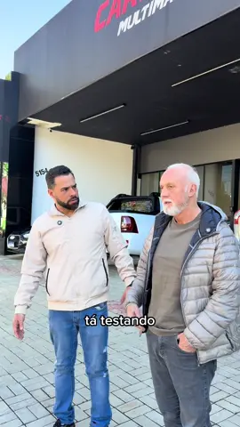 Tem que testar para ver se funciona né? 😂 #humor #carro #lojadecarro 