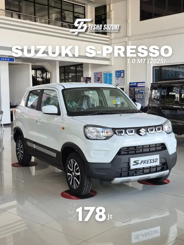 🚗 Suzuki S-Presso 1.0 MT – Kecil, Lincah, & Irit BBM! 🔥 Harga Cash cuma Rp178.800.000 💸 ✅ Mesin 1.0L hemat BBM & responsif ✅ Desain compact – mudah parkir & lincah di jalan sempit ✅ Ground clearance tinggi – aman lewat jalanan rusak ✅ Kabin lega & nyaman ✅ Head Unit Touchscreen + Bluetooth ✅ Fitur Safety ABS + Airbag 📍 Dealer Resmi Suzuki NTB – Cakra Mobilindo, Lombok 📲 0877-7358-2000 – Info promo & kredit ringan #SuzukiSPresso #SPressoSuzuki #SPresso #SuzukiLombok #CakraMobilIndo