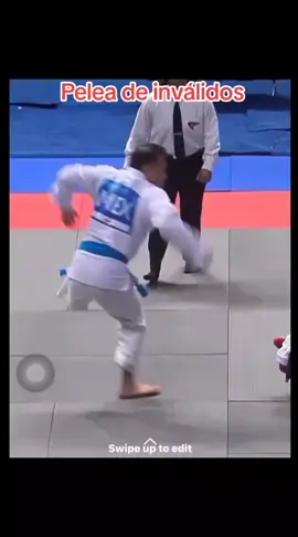 Pelea de inválidos  #humor #southpark #peleadeinvalidos #karate 