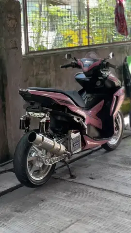 kakatapos lang mag ilis😎 #fpyyyyyyyyyyyyyyyyyyyyyy #fypage #fyp #aeroxmodifikasi #aerox155 #circiutconcept 