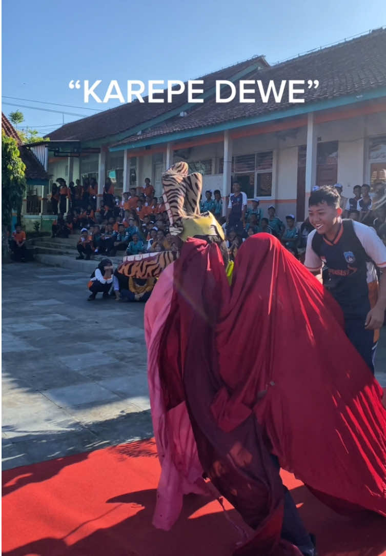 Wayaeh anak didiku tampil🤪 #fashionshow #lomba17agustus #barongan 