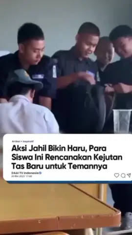 Kepedulian para siswa SMK rencanakan kejutan beli tas baru untuk temannya
