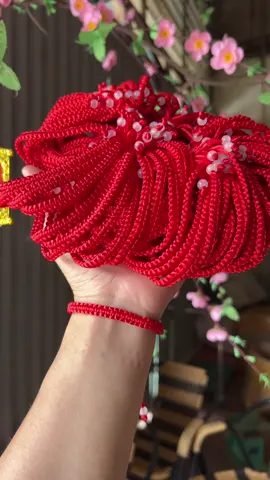 Chỉ đỏ đeo tay may mắn  #quanambotat #phatgiao #chido 