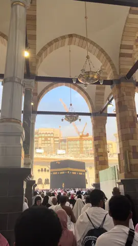Seeing the kabba for the first time was the most emotional feeling you will ever feel. Alhamdulillah 🥹❤️