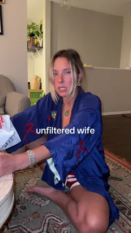 we’re 100% compatible on costar tho 💅 #MILFEtiquette #ConfidentMom #marriagehumor #husbandwife #marriedlifehumor 