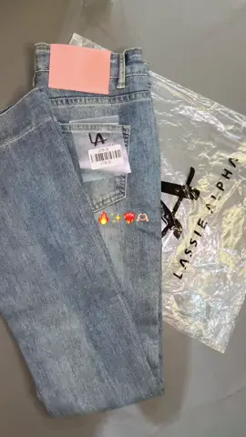 Cuakep poll jeansnya🔥