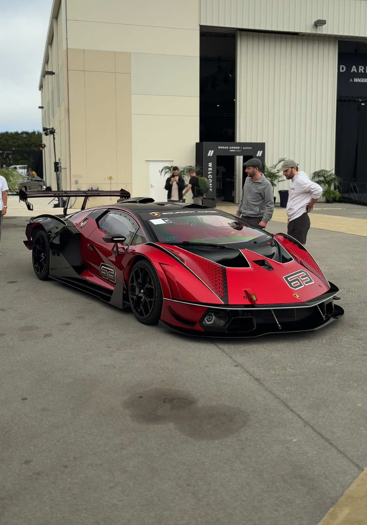 A dream to shoot @Lamborghini #lamborghini #v12 #essenza 