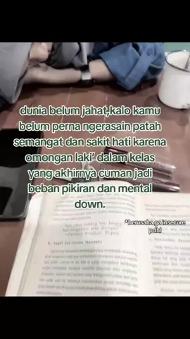 bisa dijaga ngga omongannya??#omongan cowok di kelas nyakitin #masukberandafyp #bismillahfyp #cwokelas6 #tiktokpelitfyp 