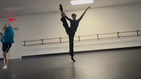 Dancingggg #dance #fyp #fyppppppppppppppppppppppp #dancers 