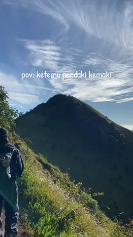 bercandaaa #pendaki #merbabu3142mdpl #pendakifomo #tektok #ngecamp 