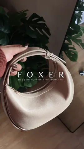 — simple & classy✨ #foxer #foxerbag #taswanita #slingbag 