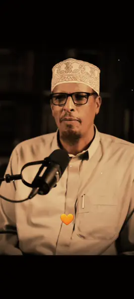 xasuusnaw inay qiyaamo jirto #wacdi_iyo_waano #foryou #viral_video #somalitiktok #100kviews 