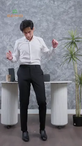 Mẫu thiết kế cạp 3 khuy điều chỉnh bụng thông minh của OZINIO đã có trong trang trưng bày của shop mời các anh trải nghiệm nhé #thoitrangnamcongso #thoitrangthietke #goiyphoidonamdep #thoitrangnamcaocap #thoitrangnam 