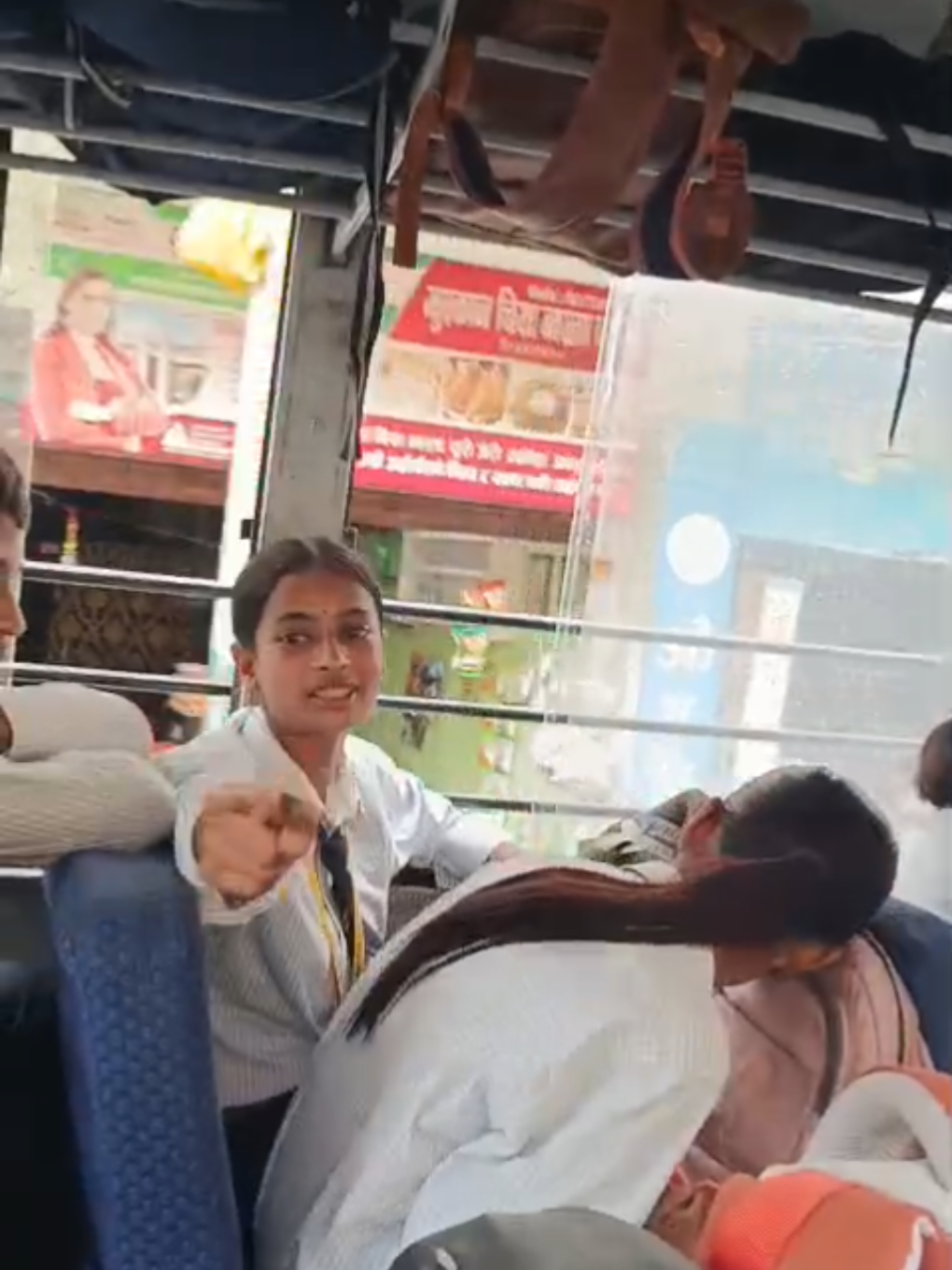 kti lai impress garne bala ma😂😂 #collegebus #tiktokviral #reels 