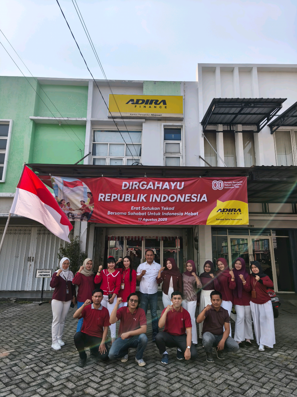 Dirgahayu Republik Indonesia ke-80   Bersatu, Berdaulat, Rakyat Sejahtera, Indonesia Maju  Erat Satukan Tekad  Bersama Sahabat untuk Indonesia Hebat  #HUTRI80BersamaGardira #CeritaGardira #CSTematikAgustus25 #KompetisiTwibbon  #SinergiBersamaSahabat     