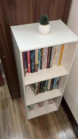 Baka mahal na 'to sa September 😏 kaya check out na habang mura pa!!  #bookrack #bookshelf #BookTok #furniture 