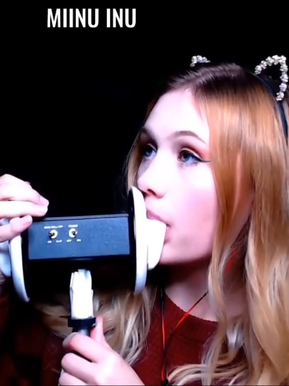 ASMR MOUTH SOUNDS 👅  #asmr #asmrmouthsounds 
