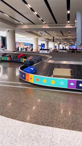 Jeddah airport luggage system | Jeddah airport Saudi Arabia 🇸🇦 #aviationlovers #foryoupage #fyp #fypシ #foryou 