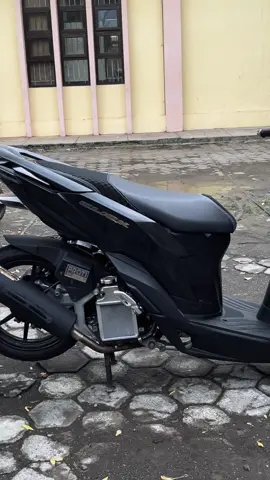 no part new  . . . #fyp #vavarioan #vario125 #variomodifikasi #variogen2 #vario125new #varpy #irenggank🚀 