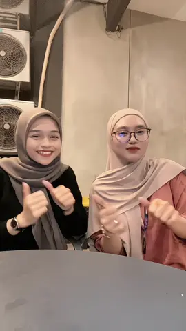 Timur ke barat 🧚🏻‍♀️ #velocity #dance #timurkebaratselatankeutara #picapica #foryoupage 