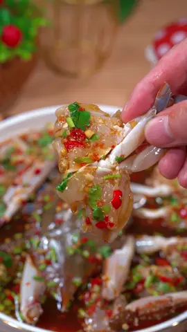 生腌螃蟹🦀️，口感像果冻一样 #Delicious food    #Chinese food   #Food tutorial #cooking #yummy   